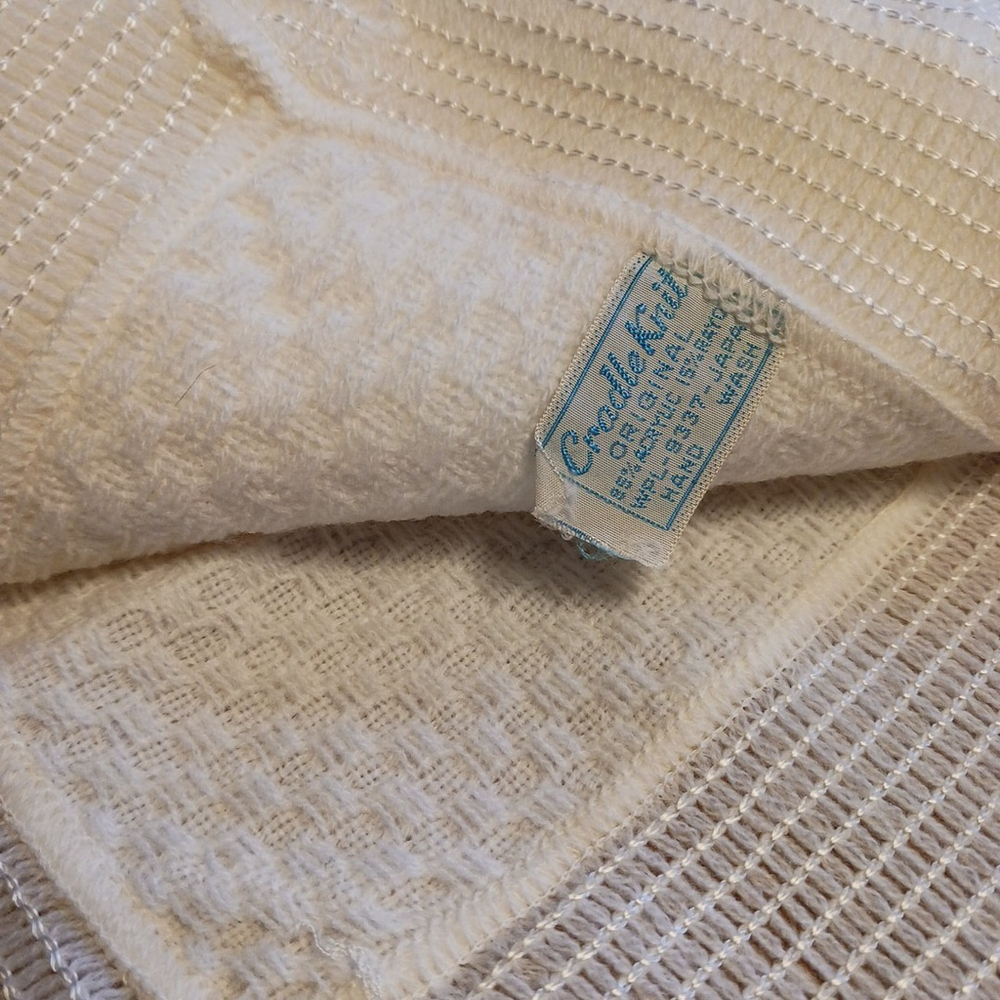 Vintage Cradle Knit Baby Blanket White Pink Floral